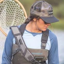 Simms Womens Solarflex Longsleeve Crewneck Sale -Best Fishing Sale 12891 435 SolarFlex LS Crewneck lifestyle S22 1680x 41a810d3 03e0 495e 9503 bba92f4b341c