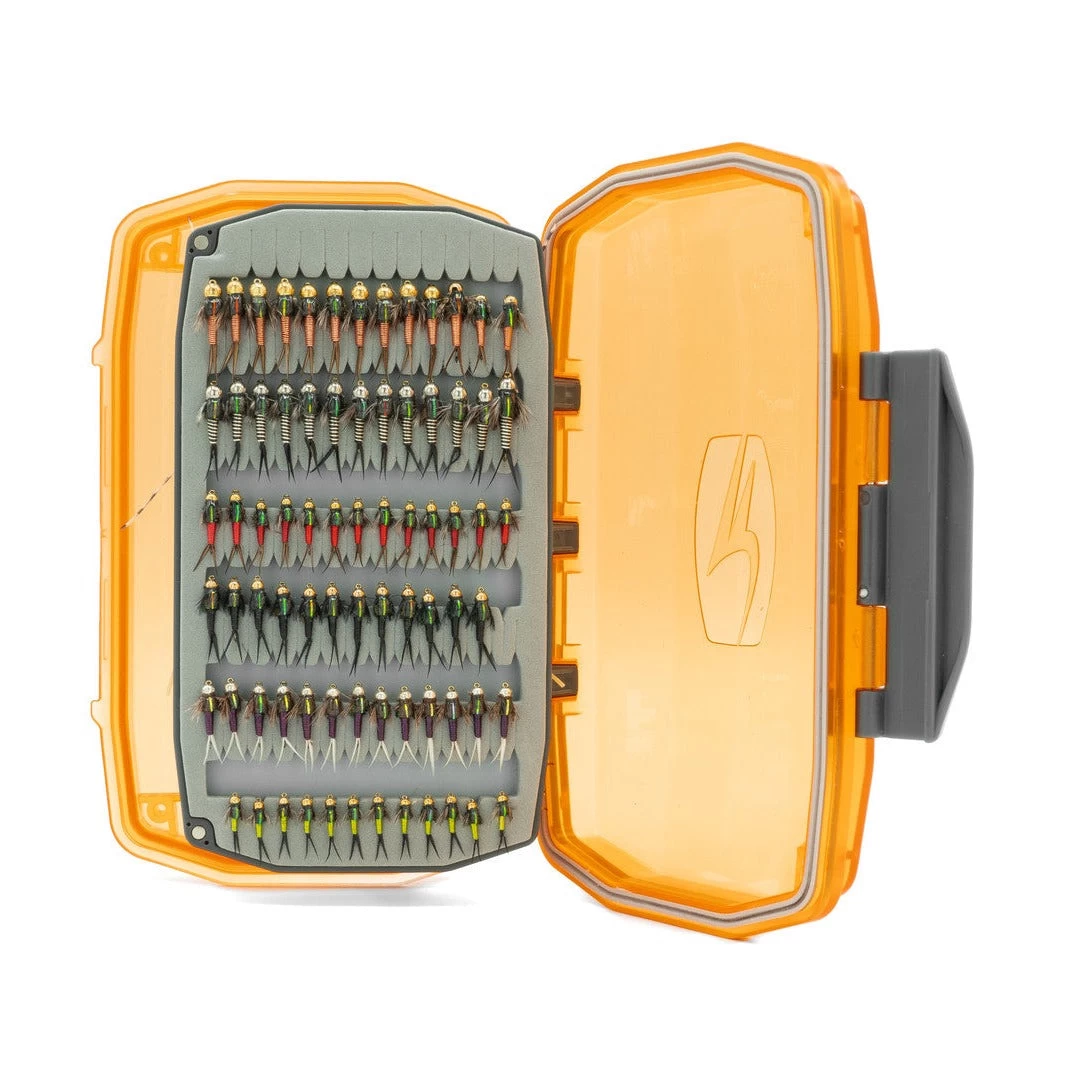 UMPQUA UPG FOAM WATERPROOF ESSENTIAL MEDIUM FLY BOX 5 UMPQUA UPG FOAM WATERPROOF ESSENTIAL MEDIUM FLY BOX - Image 5