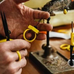 Loon Outdoors LOON GATOR GRIP DUBBING SPINNER -Best Fishing Sale Gator Grip Dubbing Spinner alt 1 1000x 63a817e0 d1a7 4db0 ae7a aaa3e13de014