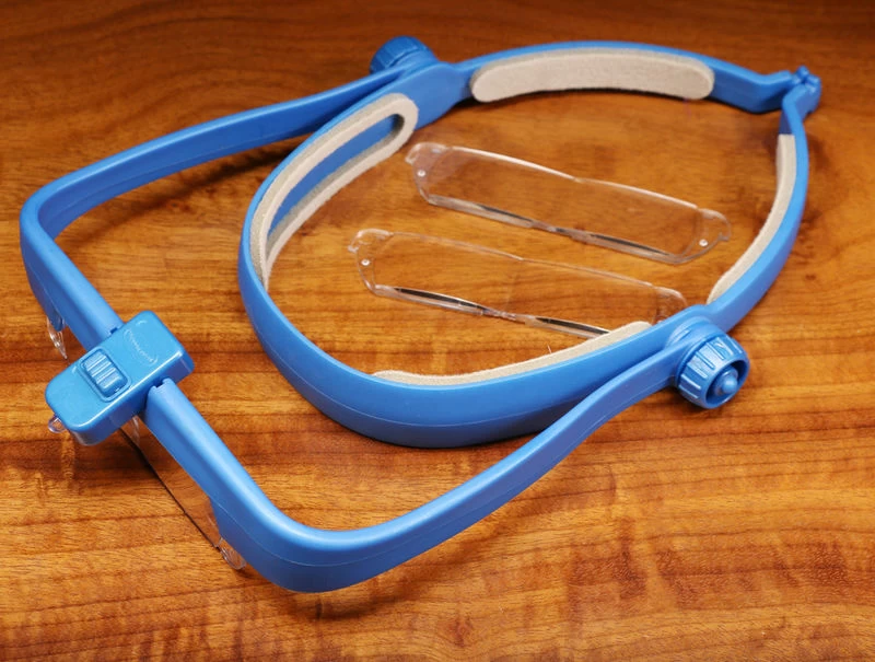 Hareline Sight Light Magnifier With 3 Optical Lenses 1 Hareline Sight Light Magnifier With 3 Optical Lenses