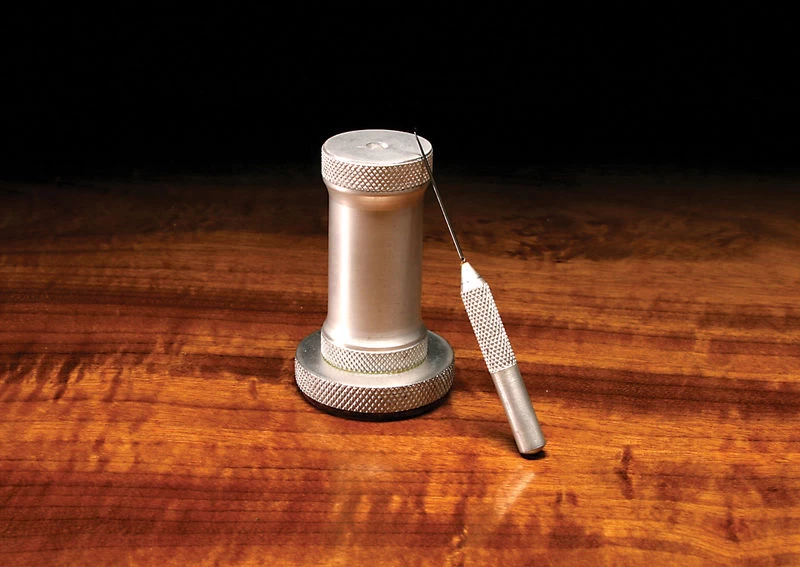 Hareline Aluminum Bodkin With Holder 1 Hareline Aluminum Bodkin With Holder